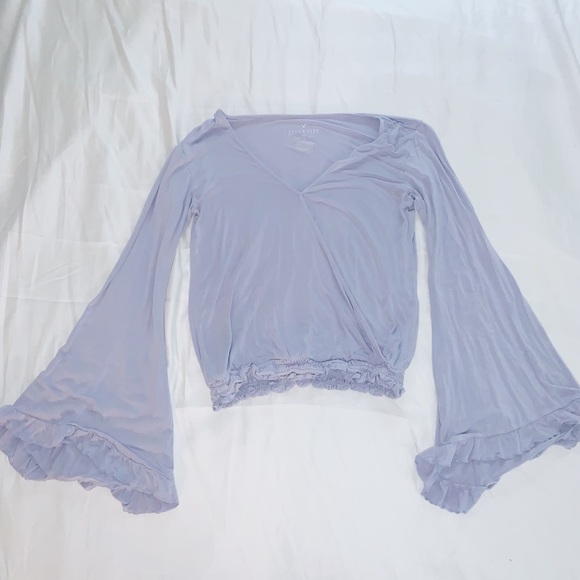 American Eagle Outfitters Tops - Long sleeve top light blue